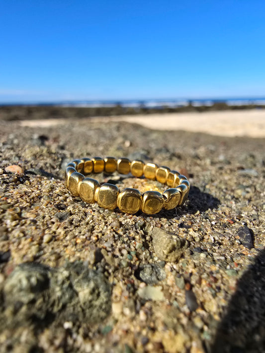 Pebble Ring